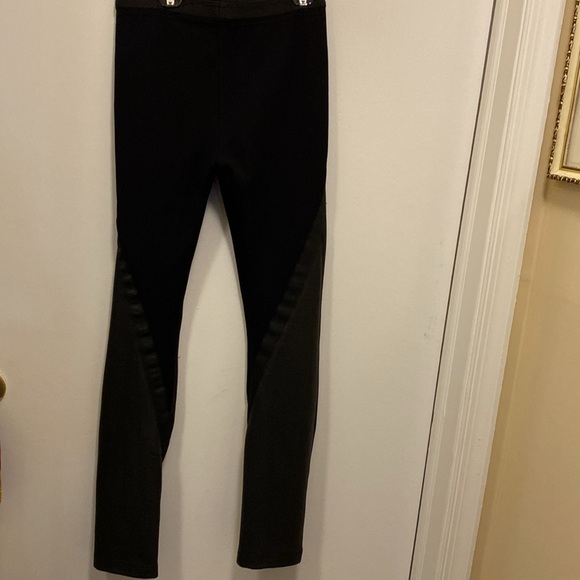 BCBGmaxaria landin two tone legging be pants - Picture 9 of 12
